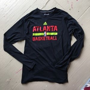ATL basketball top